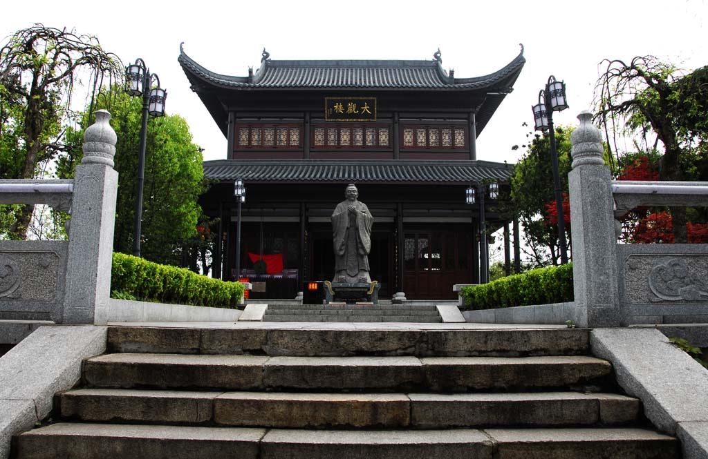 美景创意与湖南衡阳石鼓书院签订景区标识系统合同