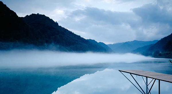 喜讯：美景创意与东江湖旅游景区签订景区标识系统合同
